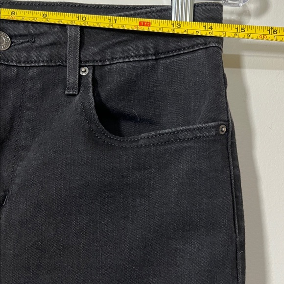 Levi’s 721 High Rise Skinny Jeans - Picture 10 of 12
